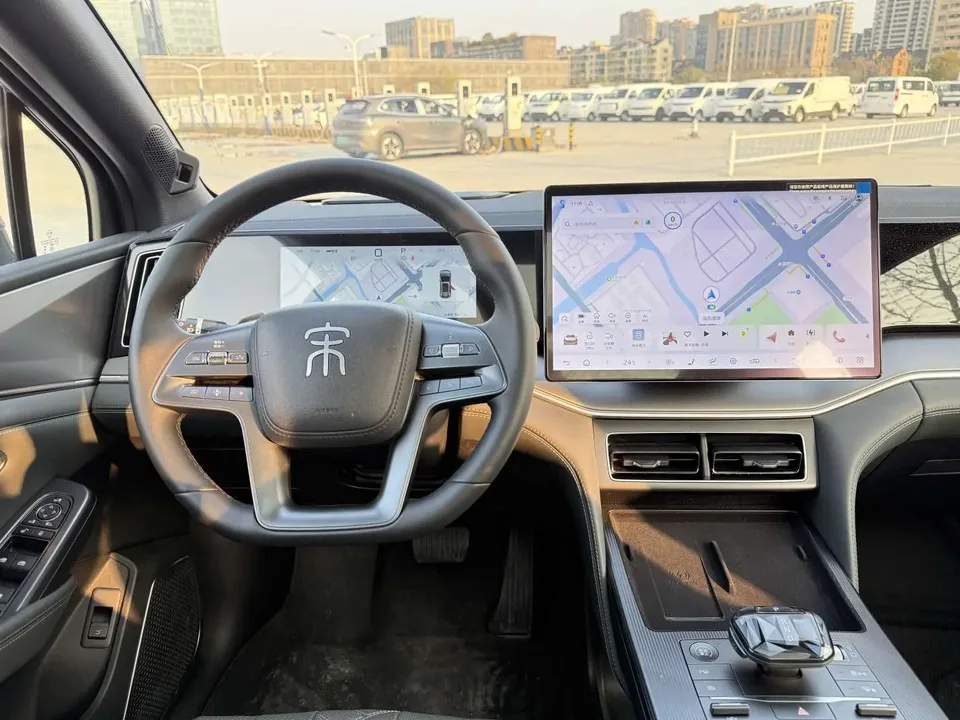 BYD Song L DM Intelligent Driving Edition DM-i 112KM Beyond Edition 2025 — миниатюра 4