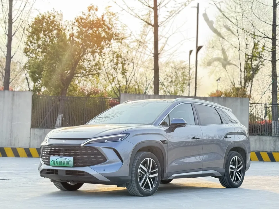 BYD Song L DM 2025