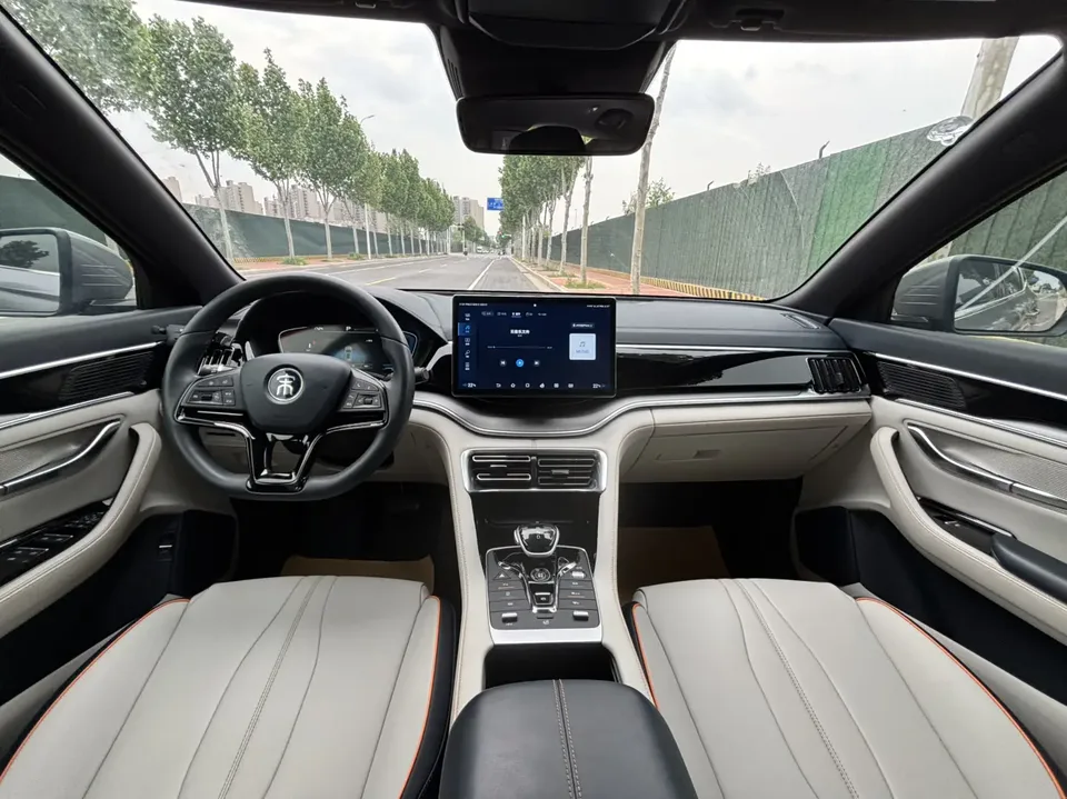 BYD Song PLUS DM Song PLUS DM 2023 DM-i Champion Edition 110KM Flagship 2023 — thumbnail 4