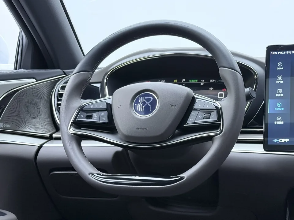 BYD Han EV standard range version luxury model 2022 — миниатюра 3