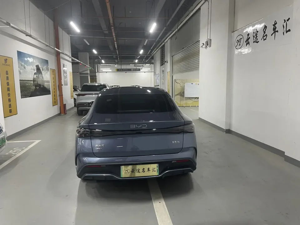 BYD Seal 06DM Intelligent Driving Edition DM-i 120KM Premium Edition 2025 — миниатюра 5