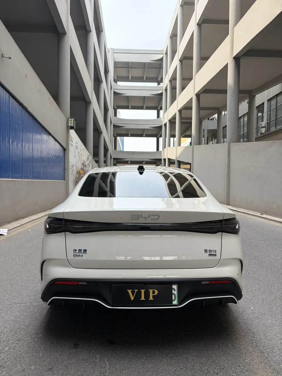 BYD Seal 06DM Intelligent Driving Edition DM-i 120KM Premium Edition 2025 — миниатюра 2
