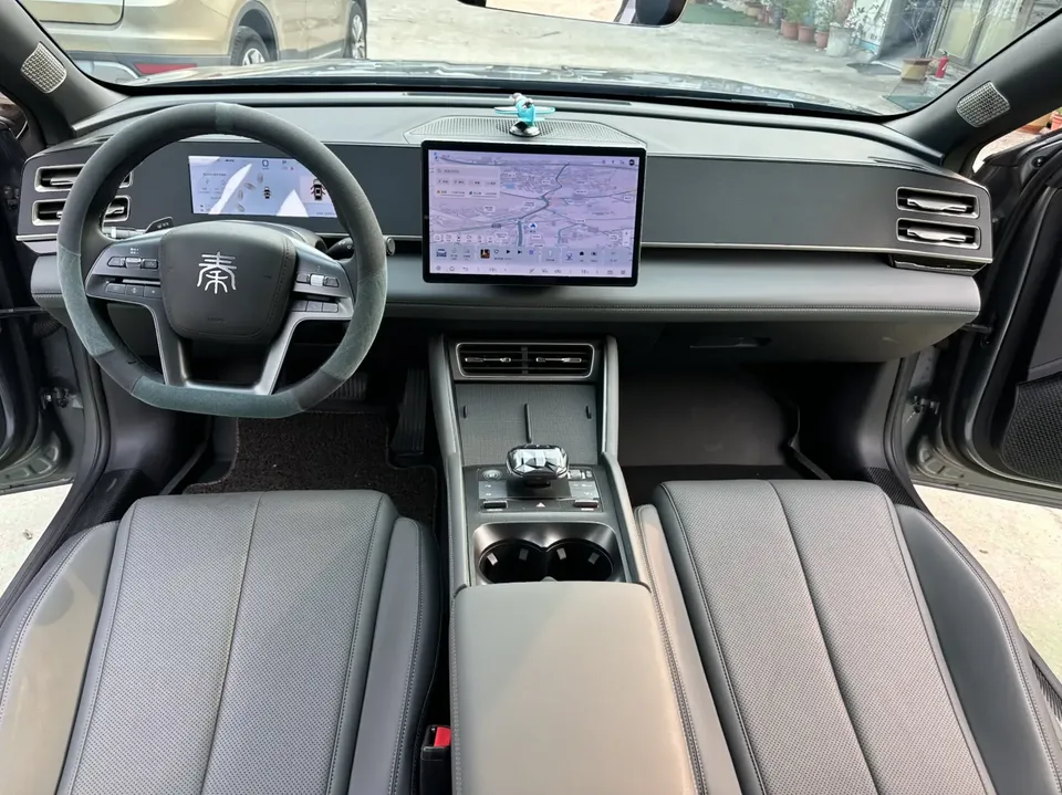BYD Qin L DM Qin L DM 2025 DM-i 80KM Intelligent Driving Edition 2025 — thumbnail 5