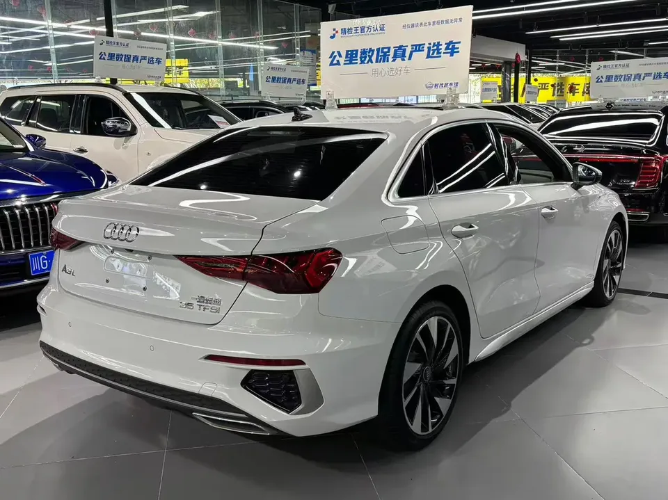Audi A3 facelift A3L Limousine 35 TFSI stylish and sporty 2023 — миниатюра 4