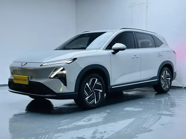 Wuling Starlight S EV 2024