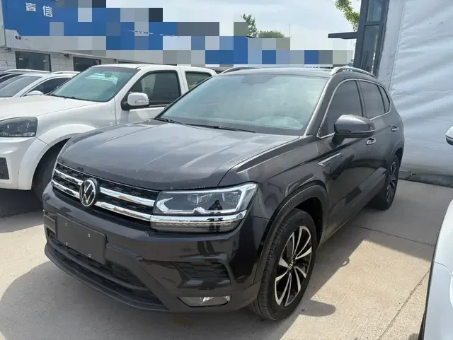 Volkswagen Tharu Tharu 280TSI 2WD Luxury Edition 2023 — photo 1, buy with delivery to Moscow
