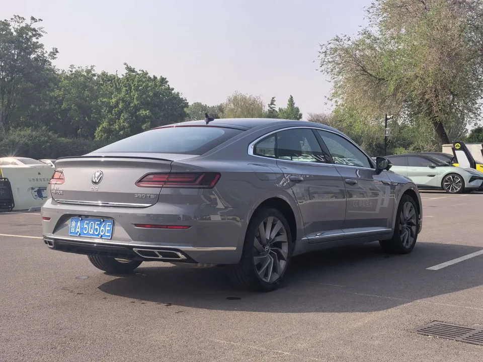 Volkswagen Arteon 380TSI Eye-catching Edition 2024 — миниатюра 2