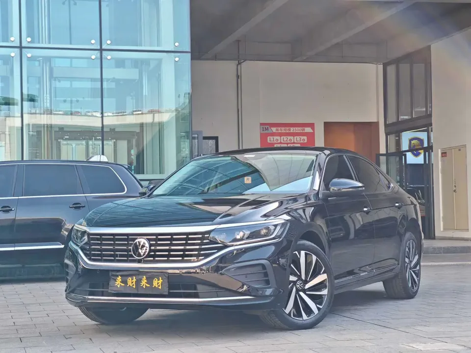 Volkswagen Passat Outstanding Model 380TSI Longteng Edition 2024 — миниатюра 4