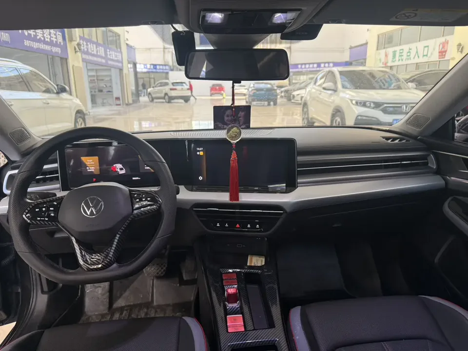 Volkswagen Lamando Lingdu Lingdu L 280TSI DSG Cool Edition 2022 — миниатюра 4