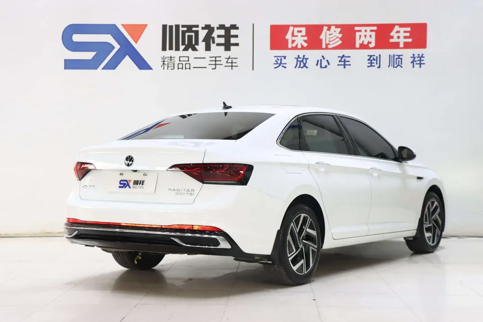 Volkswagen Sagitar 2023 Sagitar 300TSI DSG Beyond Edition 2024 — миниатюра 2