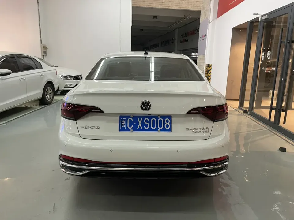 Volkswagen Sagitar Sagitar 300TSI DSG Beyond Edition 2024 — миниатюра 2