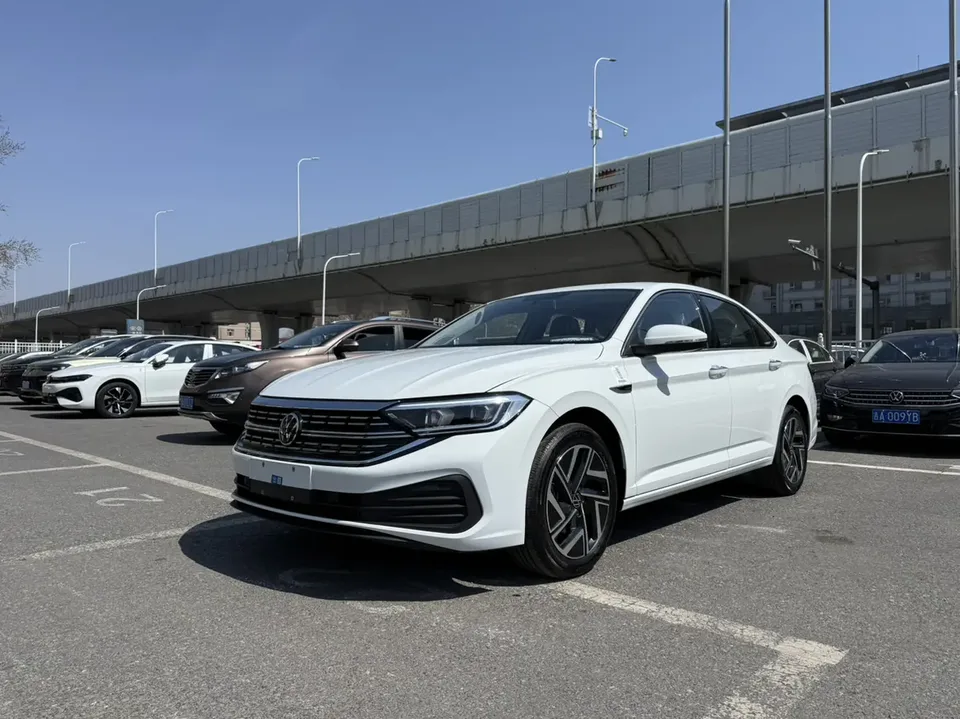 Volkswagen Sagitar 2026