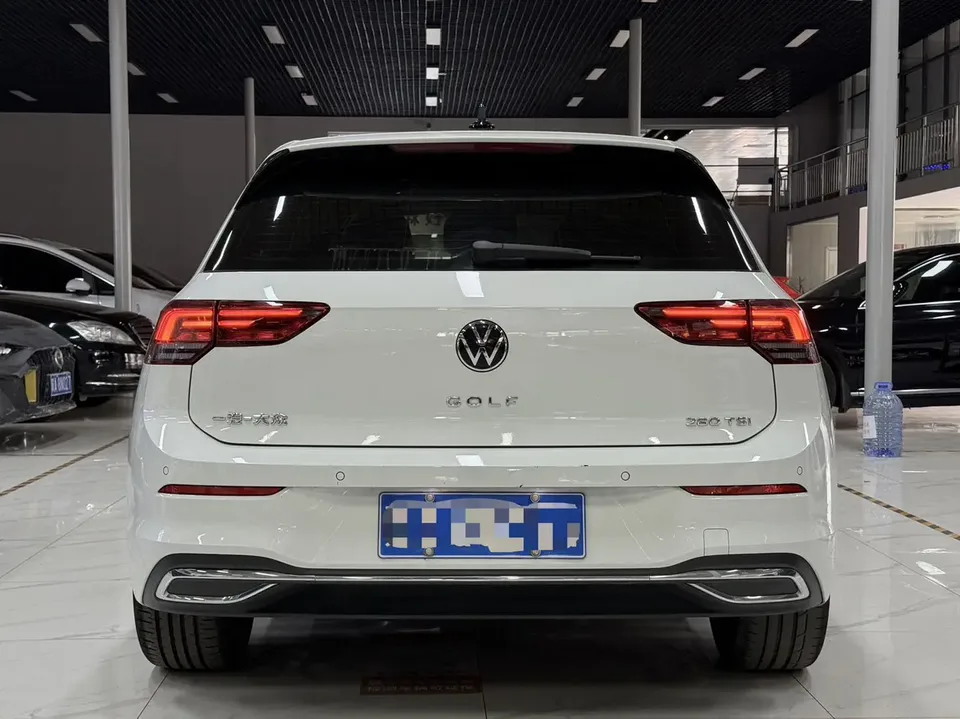 Volkswagen Golf golf 2023 280TSI DSG Pro 20th Anniversary 2024 — thumbnail 2