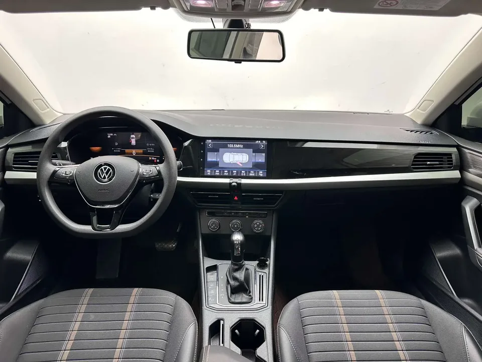 Volkswagen Lavida Lavida 2022 280TSI DSG Comfort Edition 2023 — миниатюра 4
