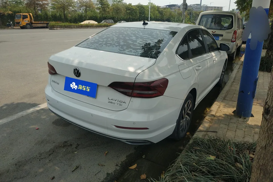 Volkswagen Lavida 2022