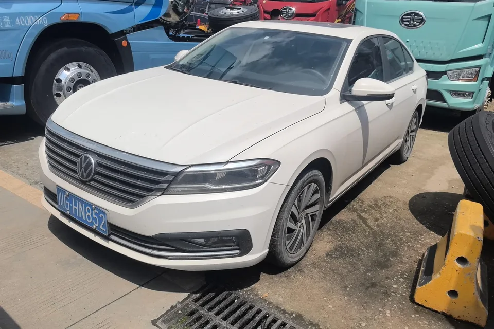 Volkswagen Lavida Lavida 2022 280TSI DSG Comfort Edition 2024 — фото 1, купить с доставкой в Москву