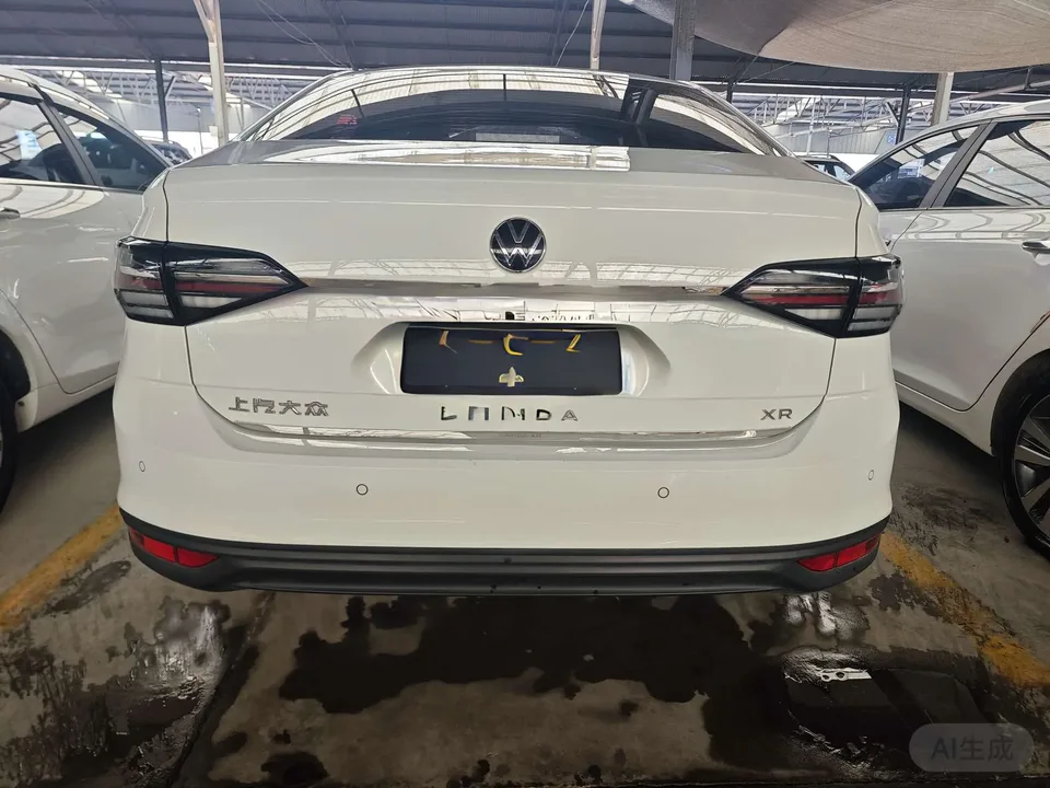 Volkswagen Lavida Lavida 2023 New 1.5L Automatic Outstanding New Elegant Edition 2024 — миниатюра 2