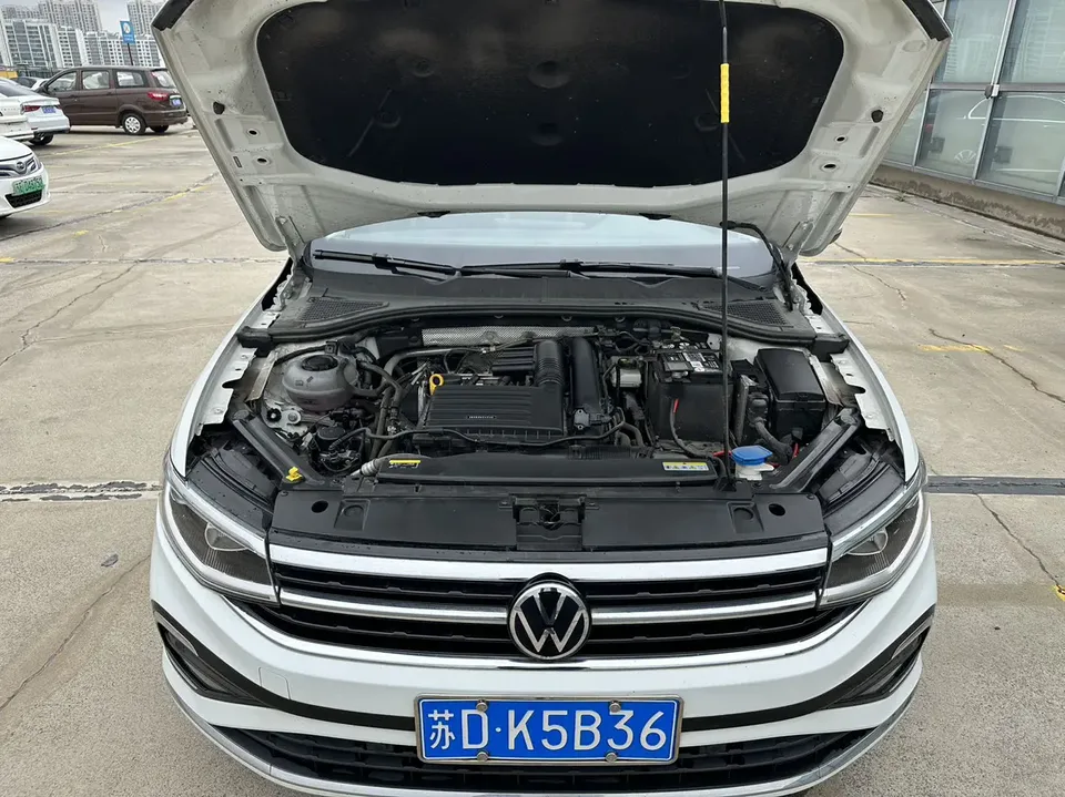 Volkswagen Bora Bora 2023 280TSI DSG Premium Edition 2022 — миниатюра 3