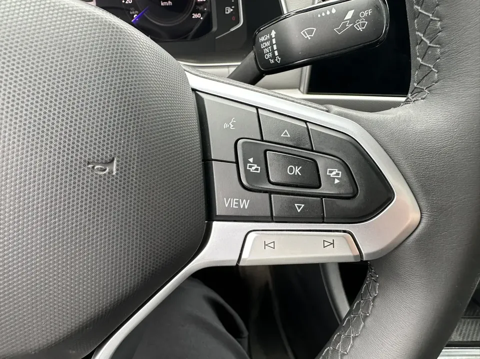 Volkswagen Bora Bora 2023 280TSI DSG Premium Edition 2022 — миниатюра 4