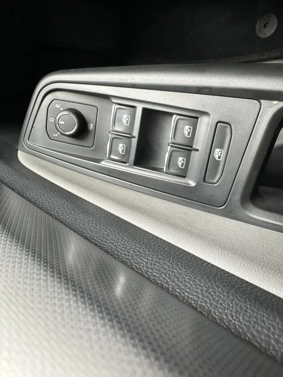 Volkswagen Bora Bora 2023 280TSI DSG Premium Edition 2022 — миниатюра 5