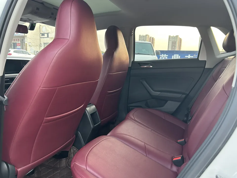 Volkswagen Polo Polo 2021 Plus 1.5L Automatic Panoramic Enjoyment Edition 2022 — thumbnail 3