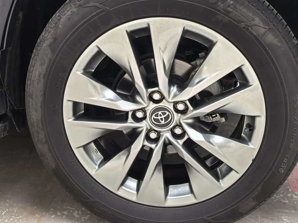 Toyota Willanda Weilanda 2022 2.0L two-wheel drive premium version 2023 — миниатюра 3