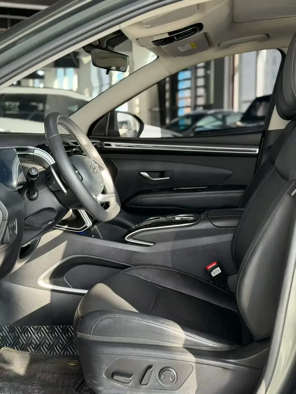 Hyundai tucson l Tucson 2022 Tucson L 1.5T LUX two-wheel drive premium version N Line 2023 — миниатюра 5