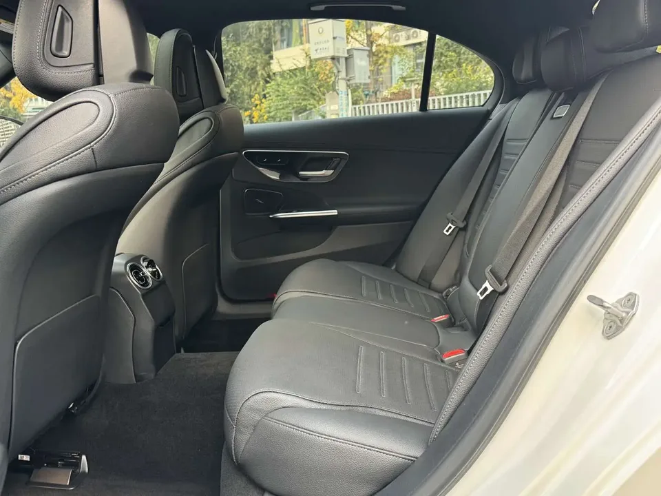 Mercedes-Benz Mercedes Benz C Class C 200 L Sport Edition 2023 — миниатюра 3