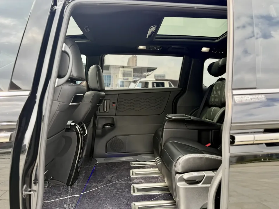 Honda Elysion Elysion 2024 2.0L e:HEV Luxury Edition 2024 — thumbnail 3