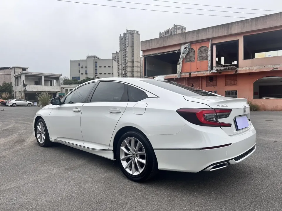 Honda Accord 2022