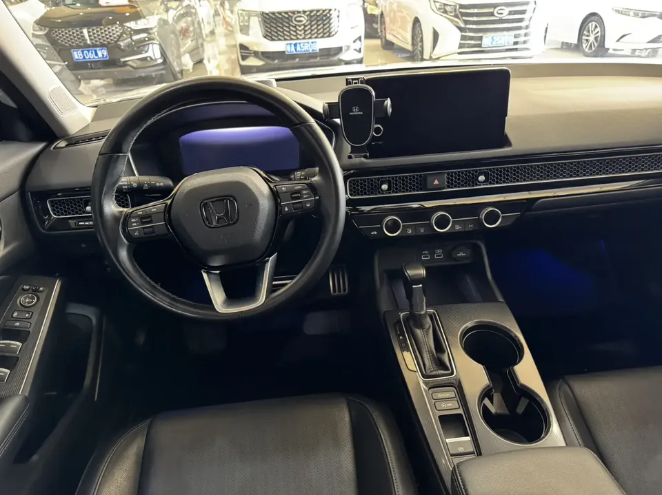 Honda Integra 240TURBO CVT Fantasy NightLuxury Edition 2024 — миниатюра 4