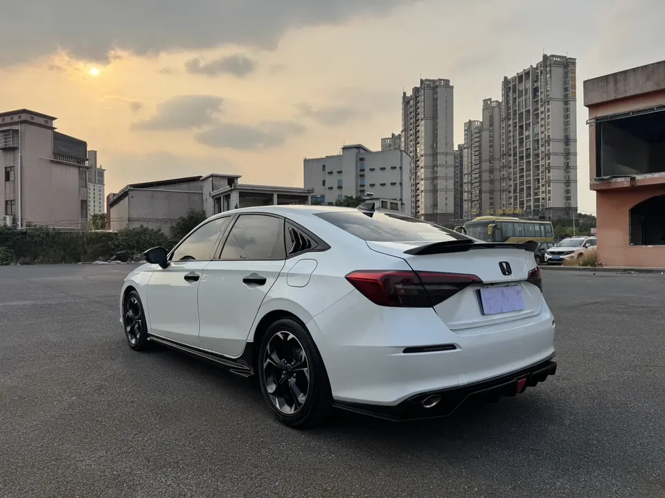 Honda CIVIC 2022 Civic 240TURBO CVT Ignition Edition 2023 — миниатюра 4