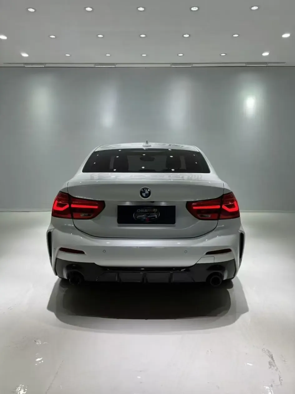 BMW 1 Series facelift 120i M Sport Night Edition 2022 — фото 1, купить с доставкой в Москву
