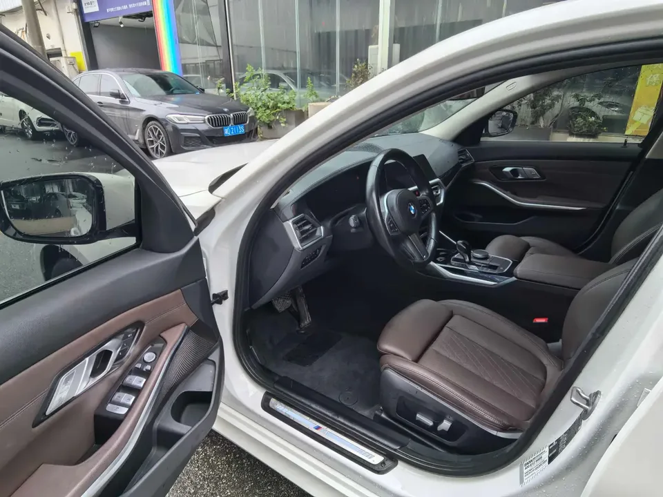 BMW 3 Series BMW 3 Series 2022 320Li M Sport Package 2022 — миниатюра 3