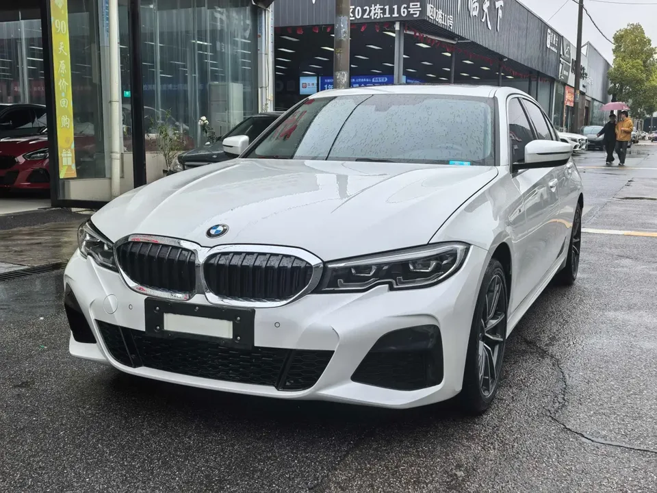 BMW 3 Series 2022