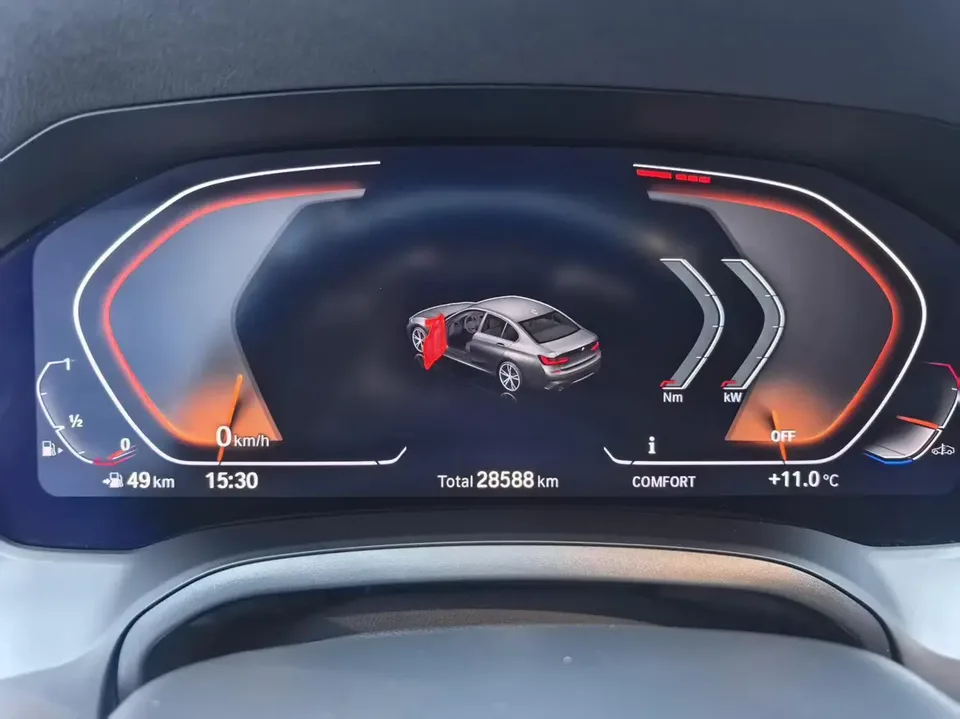 BMW 3 Series facelift 320Li M Sport package 2022 — миниатюра 4
