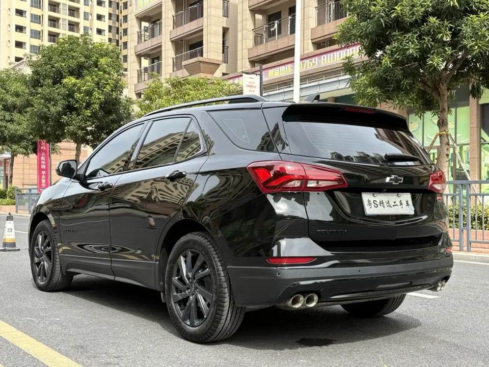 Chevrolet Equinox light hybrid 2.0T RS smart expansion version 2024 — миниатюра 5