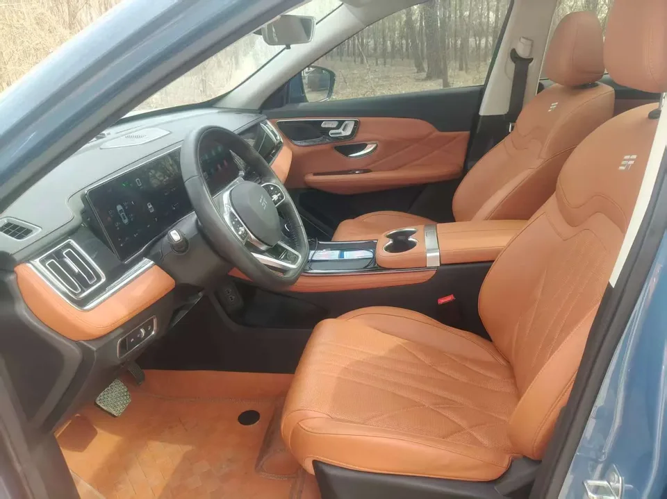 Jietu Shanhai JETOUR SHANHAI L7 1.5TD DHT MAX+ 2025 — миниатюра 3