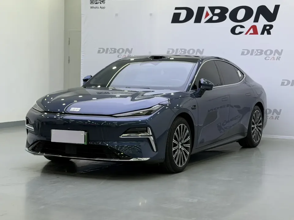 Geely Galaxy Star 8 PHEV 2025