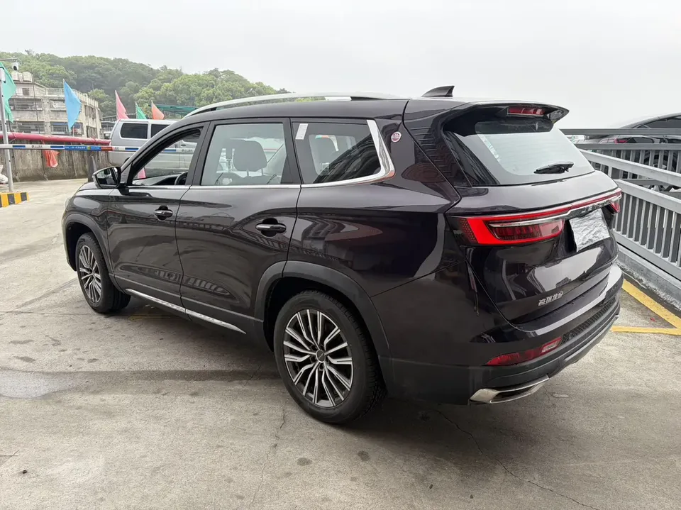 Jetour Jietu X90 PLUS facelift 1.6TD DCT estate 2023 — миниатюра 5