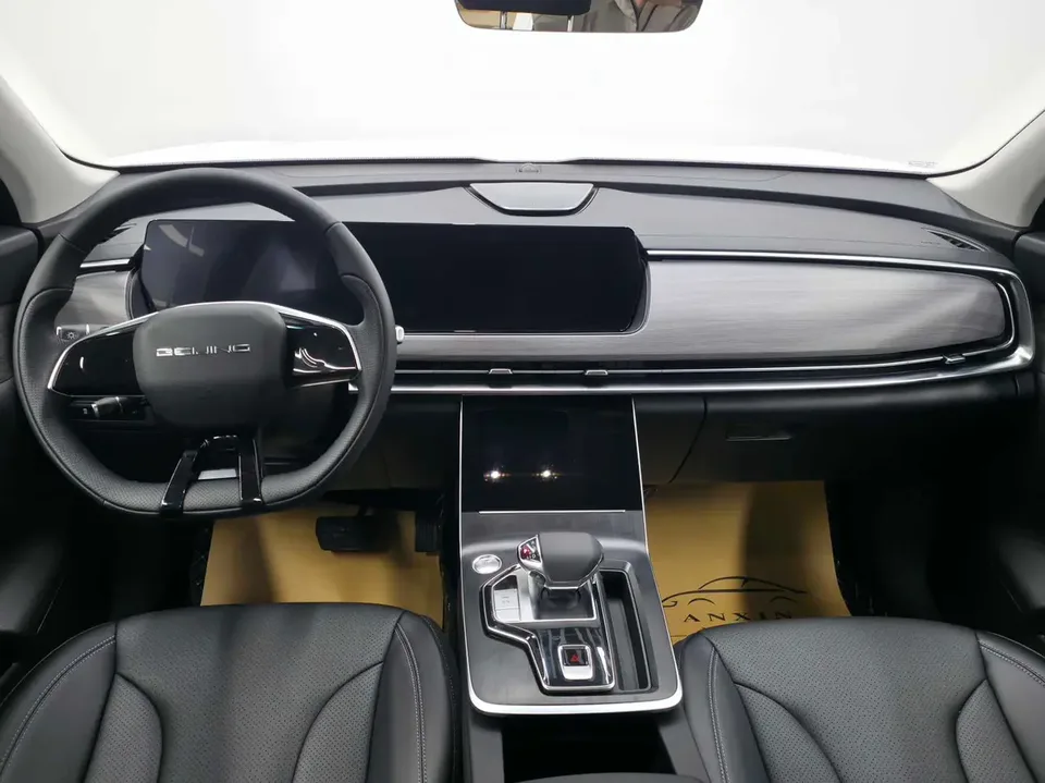 BAIC Beijing X7 1.5TD Premium+PLUS 2025 — миниатюра 3