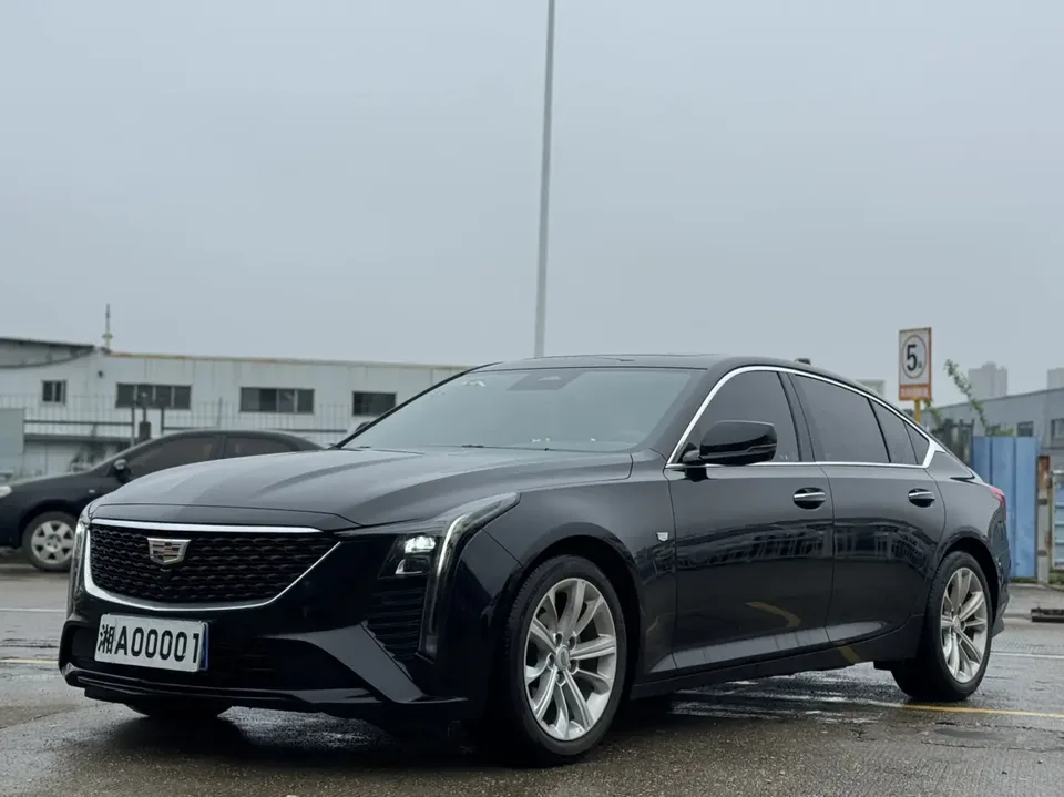 Cadillac CT5 2025