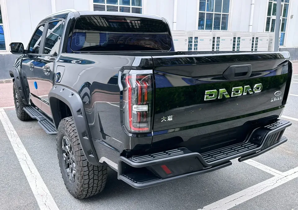 Jiangling Avenue Avenue 2024 2.3T Automatic Diesel 4WD Unlimited Edition 2026 — thumbnail 4