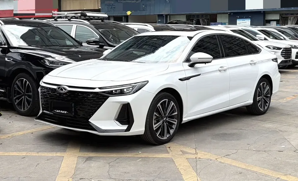 Chery Arrizo 8 2024