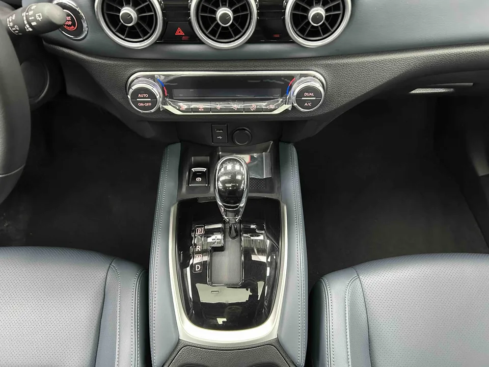 Nissan X-Trail X-Trail Honor 2.0L 2WD Leading Edition 2025 — миниатюра 5