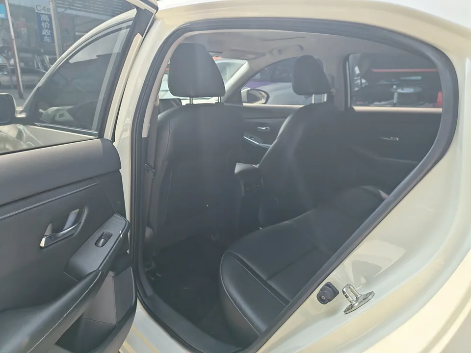Nissan Sylphy Sylphy 2022 1.6L XL CVT Enjoy Edition 2022 — thumbnail 4