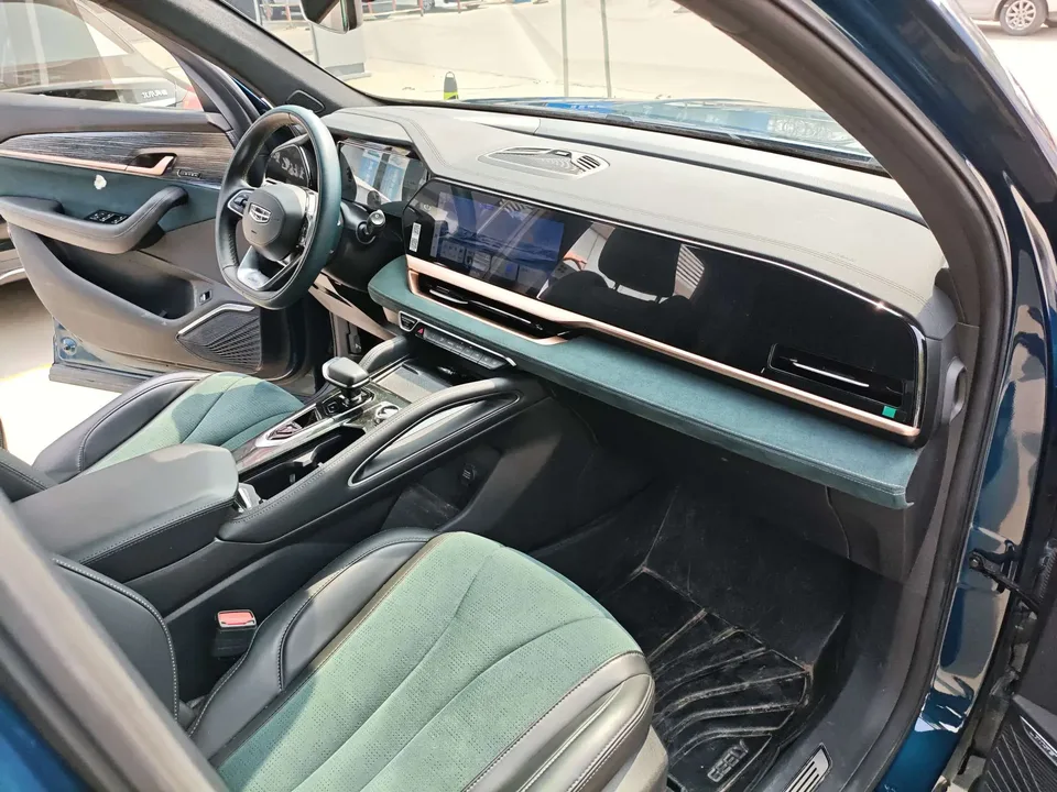 Geely Monjaro 2.0TD DCT EVO 2WD Smart Edition 2023 — миниатюра 4