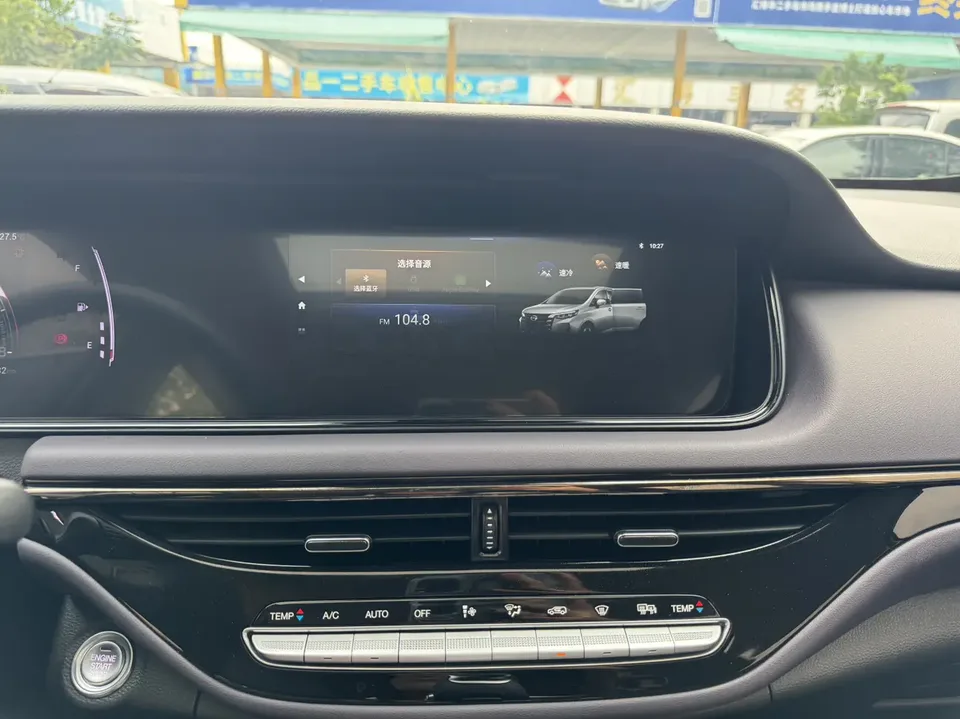 GAC Trumpchi M6 MAX 270T WDCT Luxury Edition 2025 — миниатюра 4