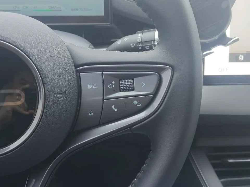 BYD Seal 06DM DM-i 80KM Premium 2025 — миниатюра 3