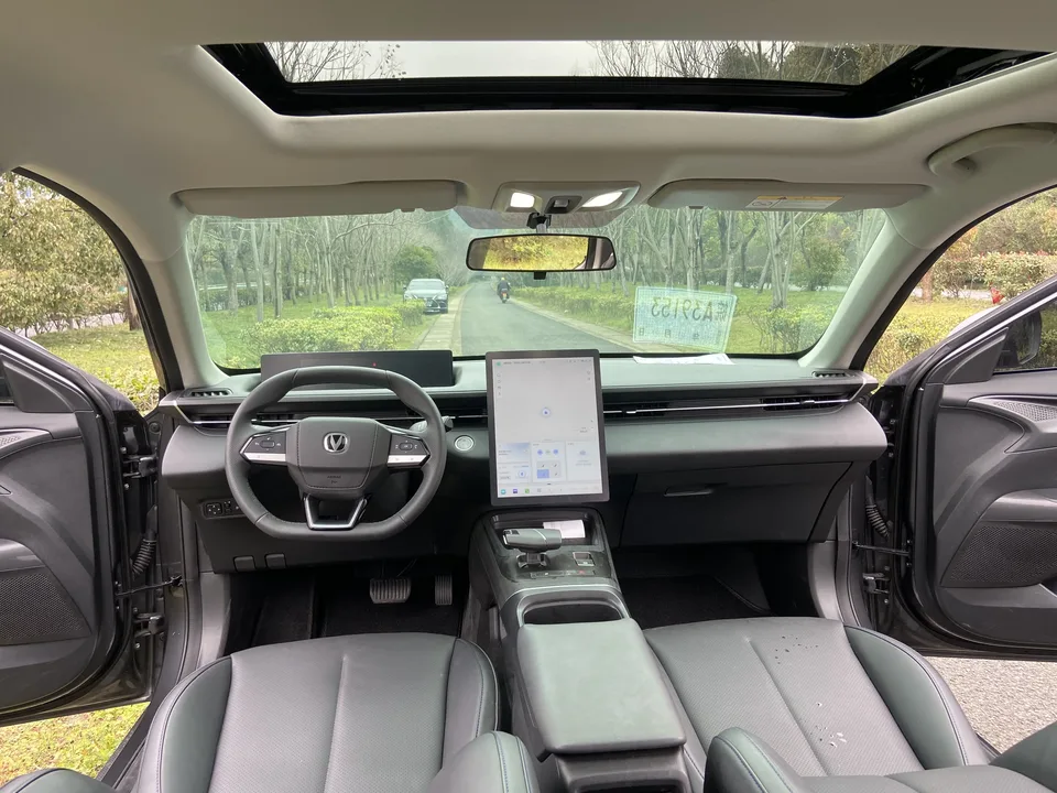 Changan Escape Escape 2025 1.5T DCT 500Bar Premium Edition 2025 — миниатюра 3